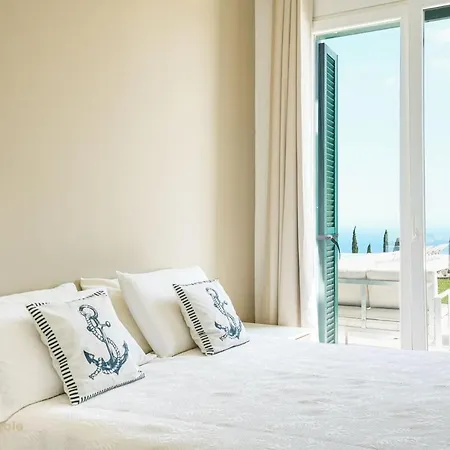 Luxe - Pool, Parking, And Tennis Villa Cipressa