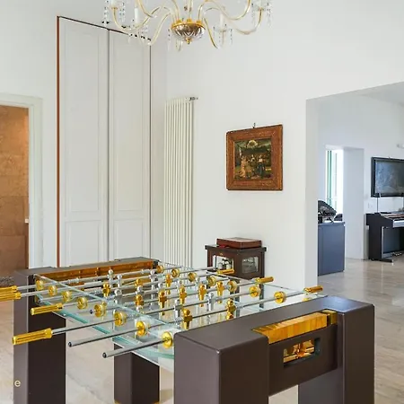 Luxe - Pool, Parking, And Tennis *