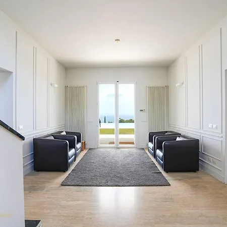 Villa Luxe - Pool, Parking, And Tennis